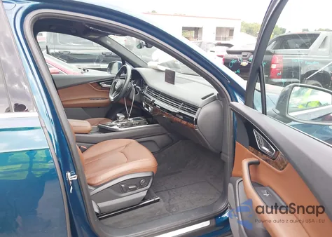 2018 Audi Q7 3.0T Premium из США, поврежденный, VIN WA1VAAF76JD043906